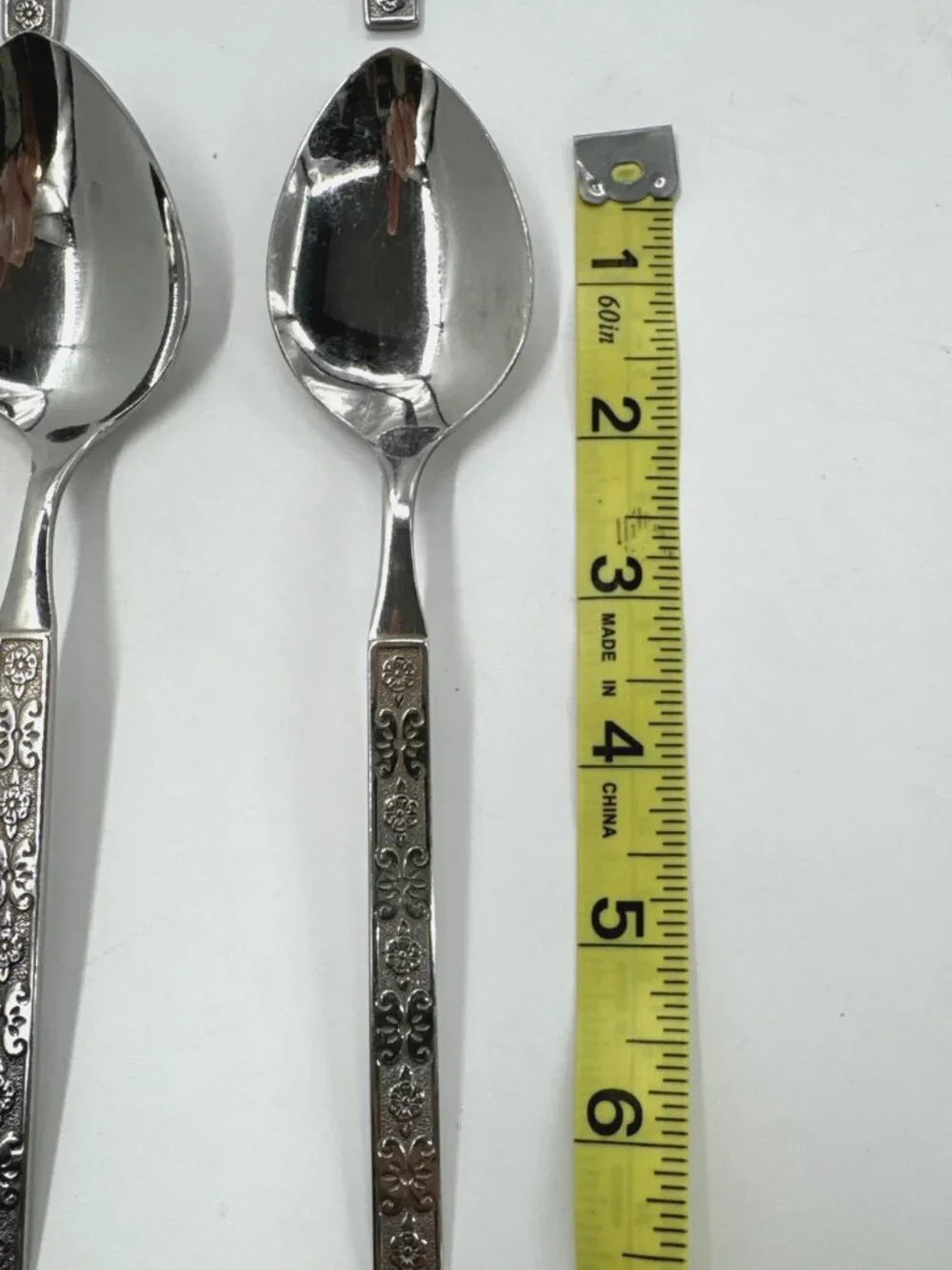Oneida Distinction Deluxe CAPRI Tablespoons Set of 8 Stainless Steel Floral HH